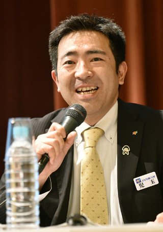 児玉　充弘氏