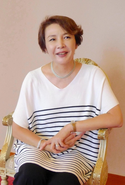 元宝塚歌劇・星組トップの麻路さきさん　梅田シアタードラマシティ開館３０周年記念コンサート