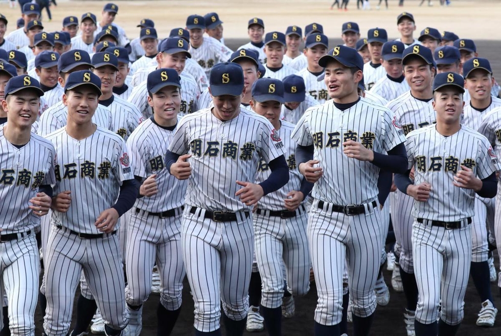 明石商は桐生第一と対戦 甲子園交流試合 年センバツ大会 兵庫の高校野球 神戸新聞next