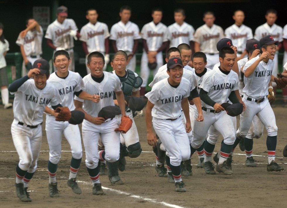 神戸新聞NEXT｜兵庫県内｜スポーツ｜兵庫の高校野球｜高校野球写真集