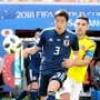 サッカーＷ杯ロシア大会のコロンビア戦でエースＦＷファルカオと競り合う昌子源＝２０１８年６月、ロシア・サランスク
