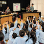 神戸新聞社が主催した親子向けイベントで、元気な姿を見せた園児ら＝３月１２日、加古川市平岡町