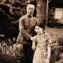 千葉市稲毛区で新婚生活を始めた１９３７年の溥傑氏と浩さん。嫮生さんが関西学院大博物館に寄贈した貴重な写真（同館提供）